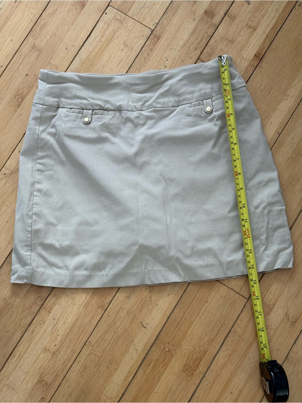 Attyre New York Stone Beige Stretch Rayon Pocket Accent Mini Skort Size 2
